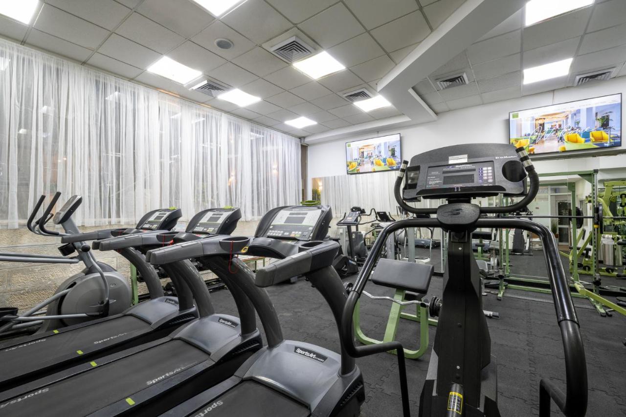 Vert Hotel Eilat By Afi Hotels Esterno foto The gym at the University of Law, Birmingham